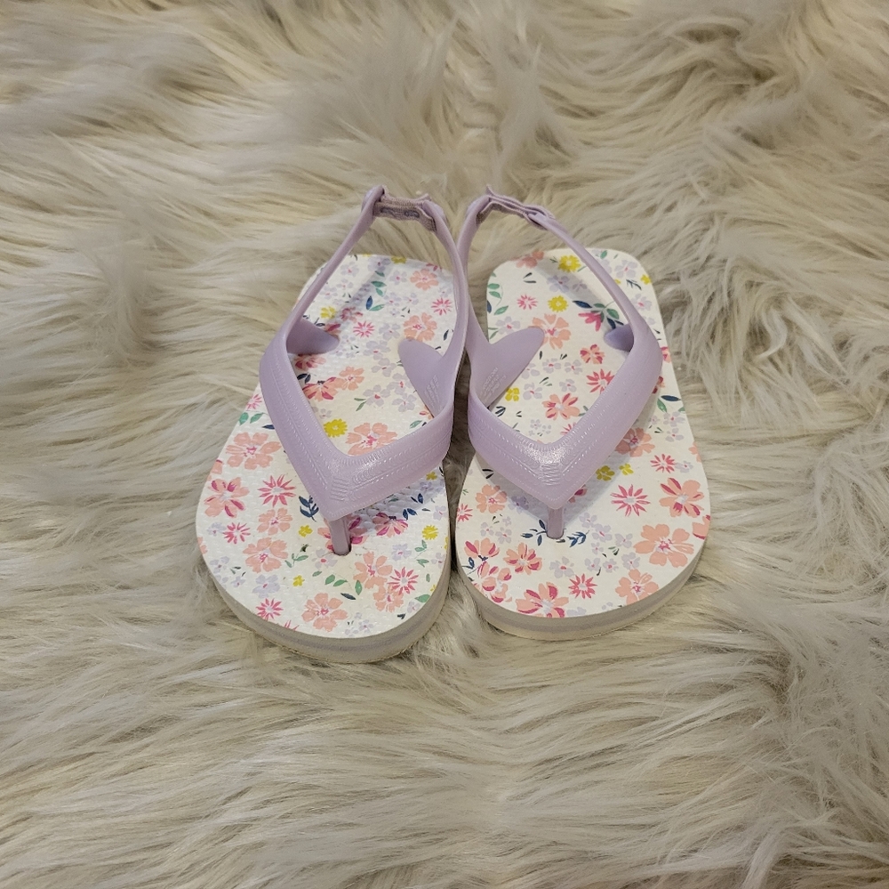 Gap flip flops